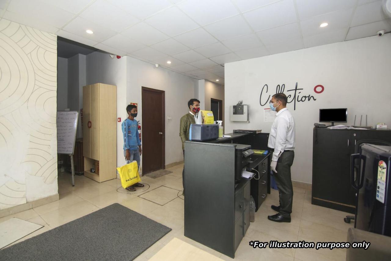 Collection O 7557 Hotel Shiv Kunj Exotica Naroda Buitenkant foto